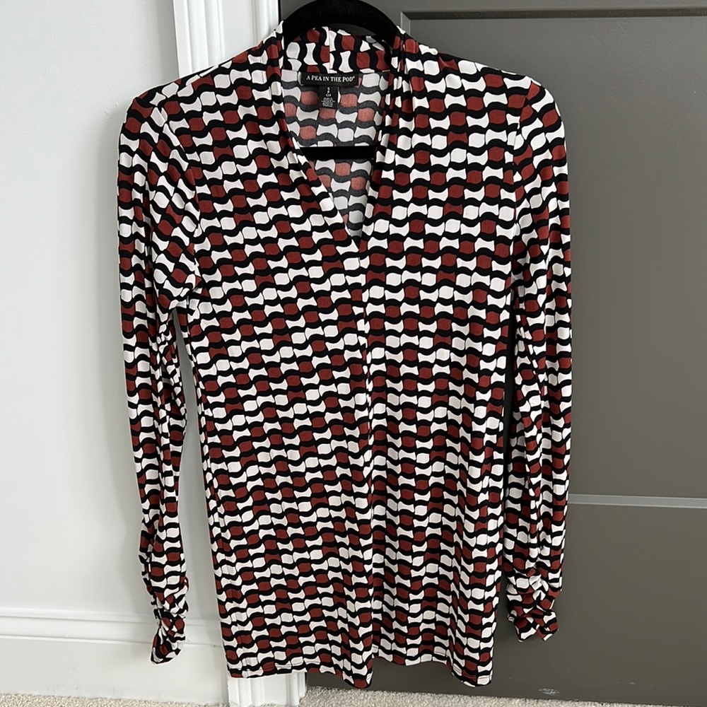 A Pea in the Pod Long sleeve shirt